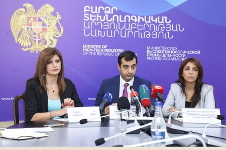 Մամուլի ասուլիս ՀՀ բարձր տեխնոլոգիական արդյունաբերության նախարարությունում